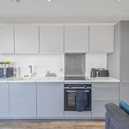 Luxury 2 Bedroom Apartment, On Broad Street! Birmingham Luaran gambar