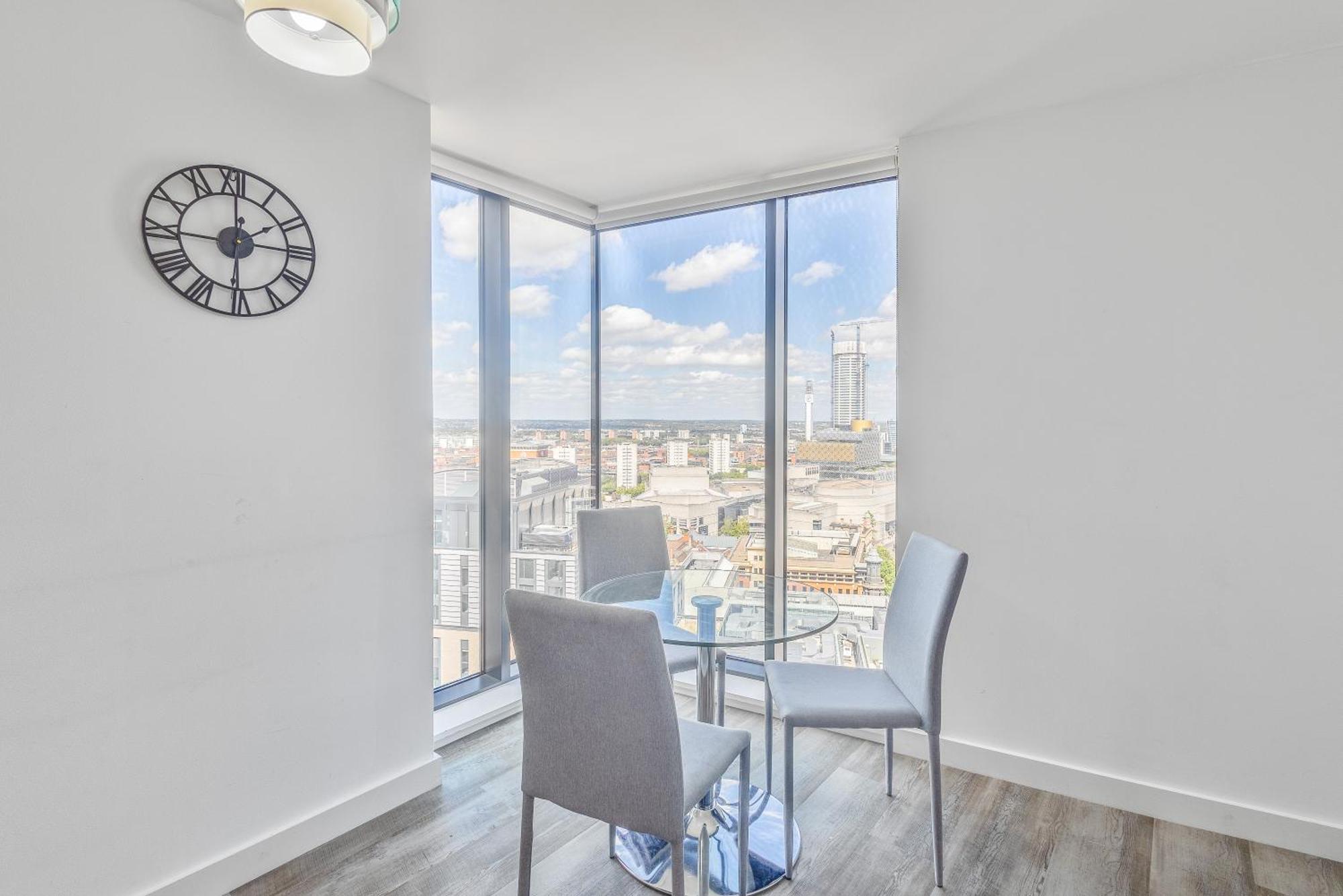 Luxury 2 Bedroom Apartment, On Broad Street! Birmingham Luaran gambar