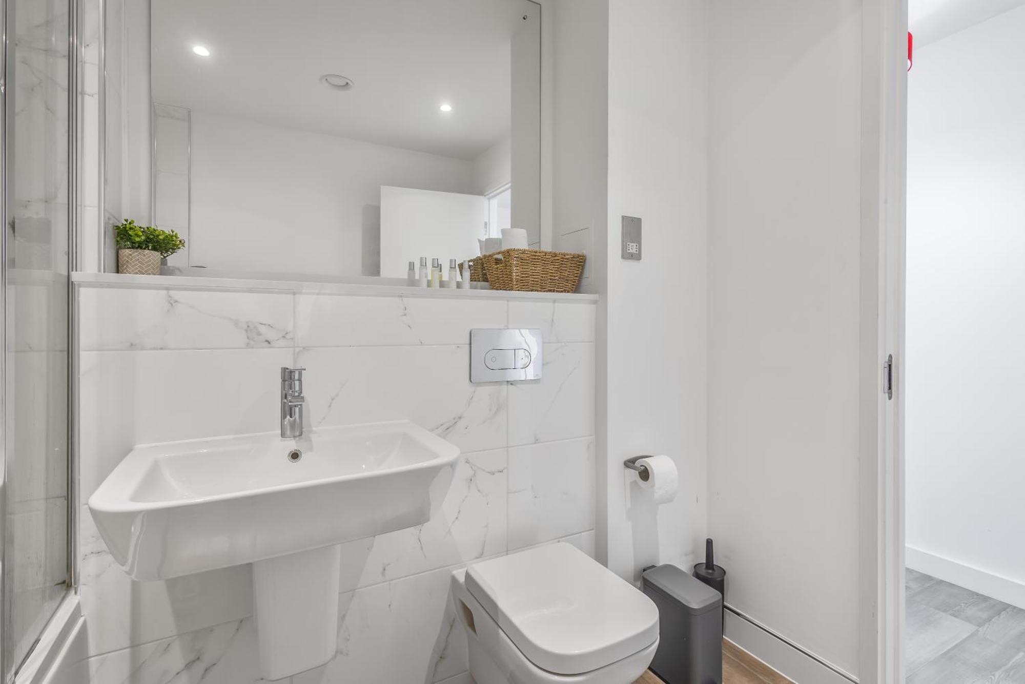 Luxury 2 Bedroom Apartment, On Broad Street! Birmingham Luaran gambar